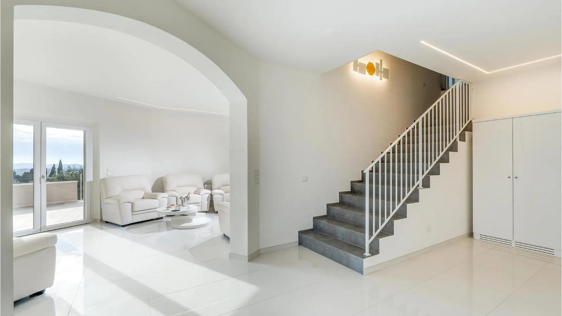 Stunning Home In Arezzo With Wifi Holiday home